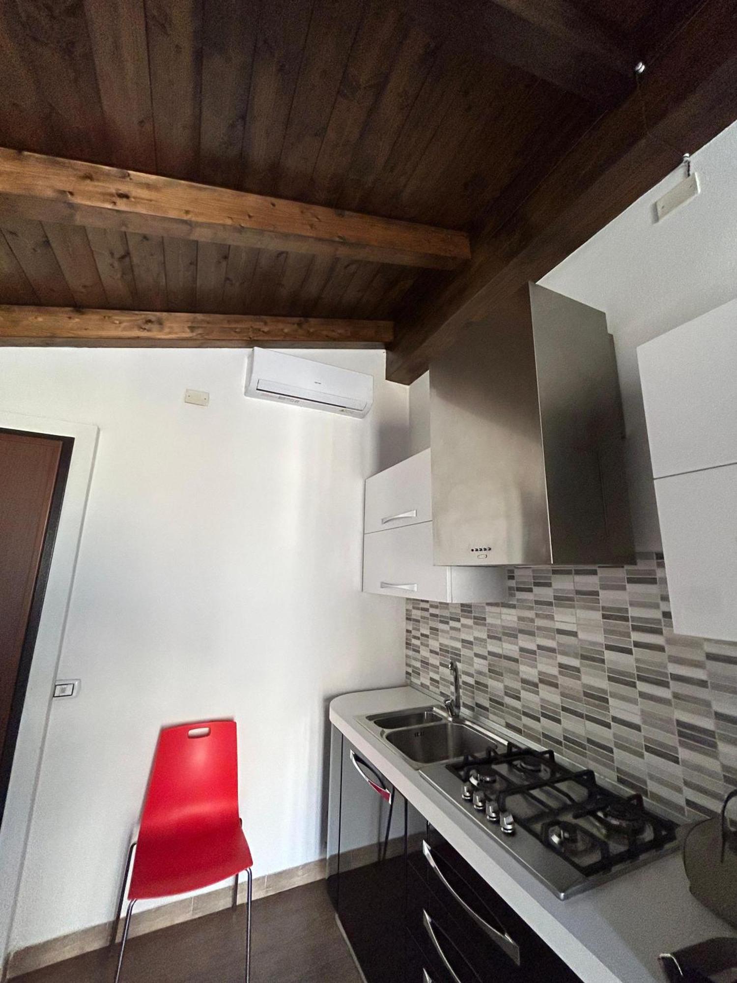 Con Terrazzo Privato E Netflix Appartamento
